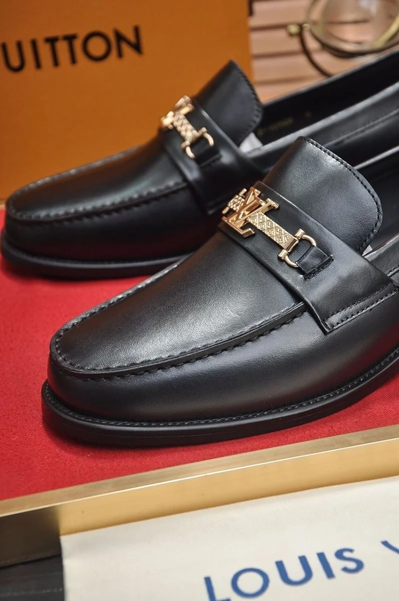 Classic Louis Vuitton Business Shoes 33122