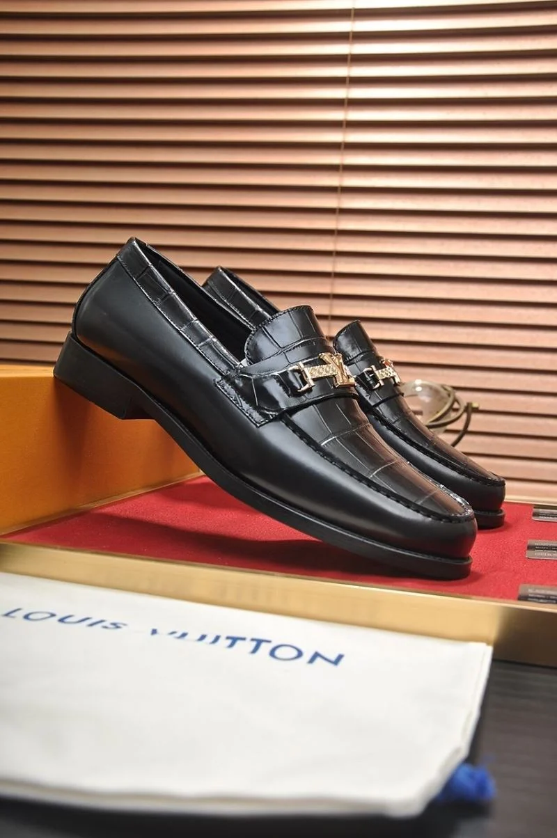 Louis Vuitton Business Shoes Efficient 33117