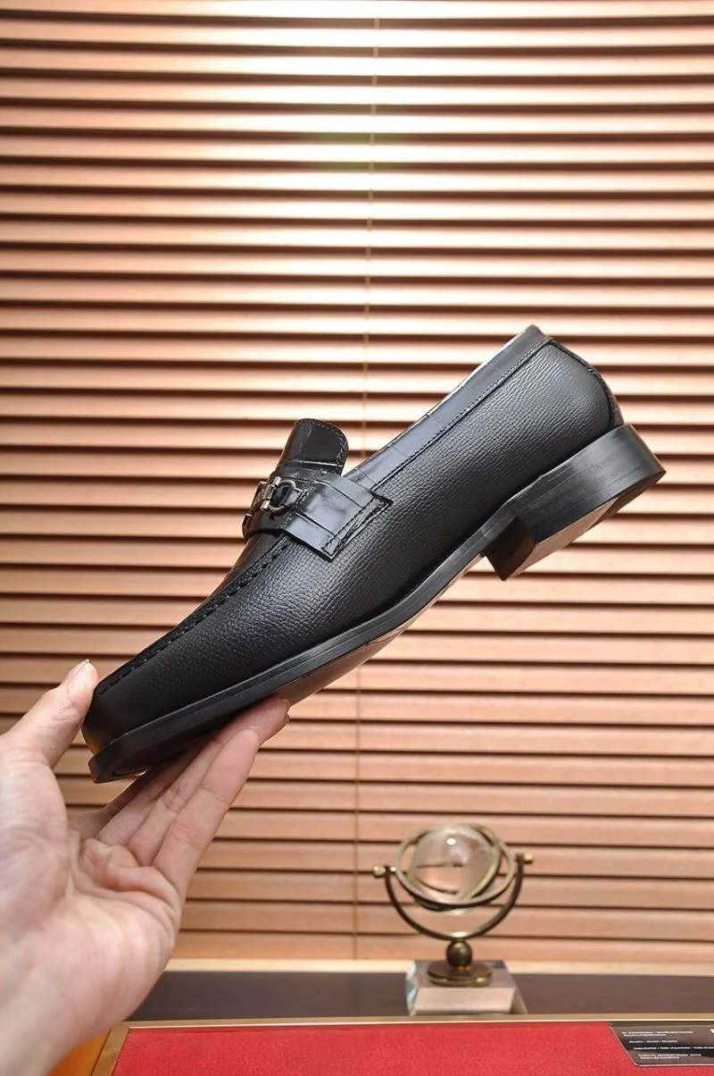 Louis Vuitton Business Shoes Minimalist 33115