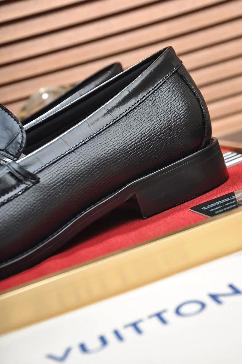 Louis Vuitton Business Shoes Minimalist 33115