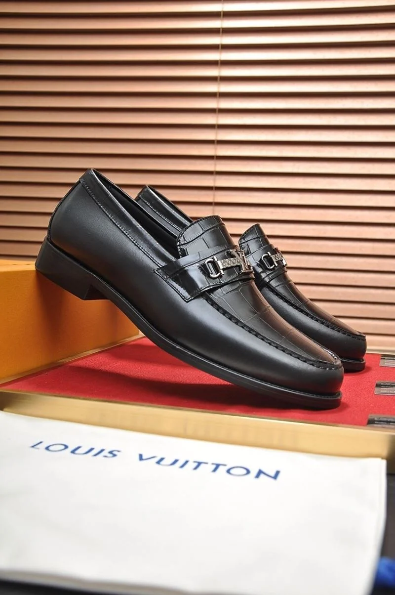 EasyMatch Louis Vuitton Business Shoes 33112