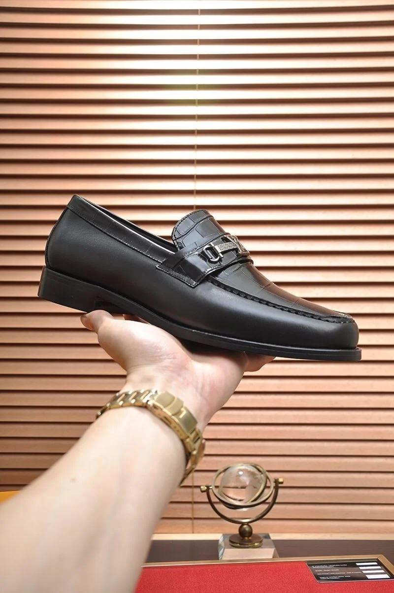 EasyMatch Louis Vuitton Business Shoes 33112