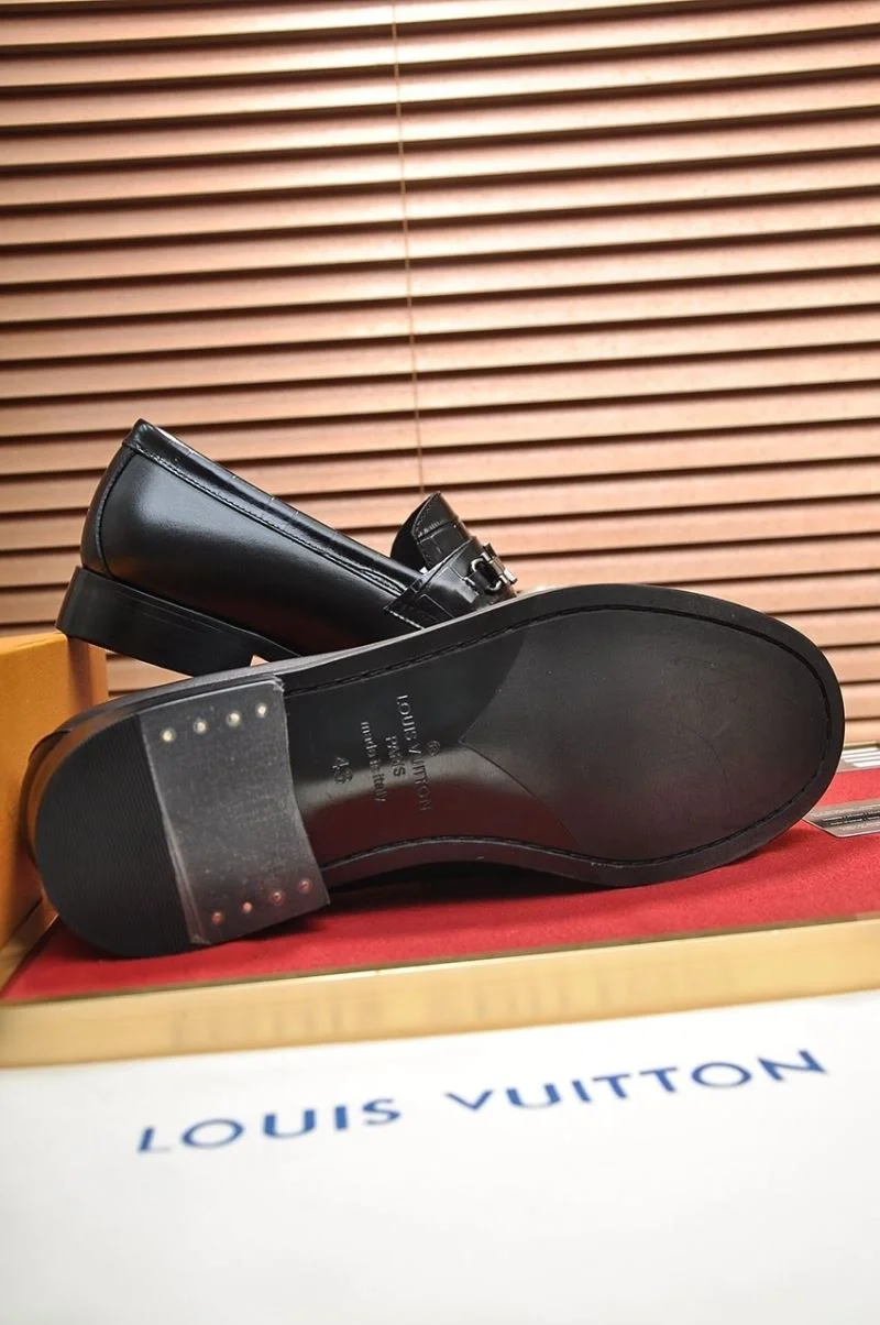 EasyMatch Louis Vuitton Business Shoes 33112