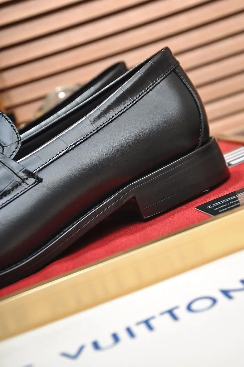 EasyMatch Louis Vuitton Business Shoes 33112