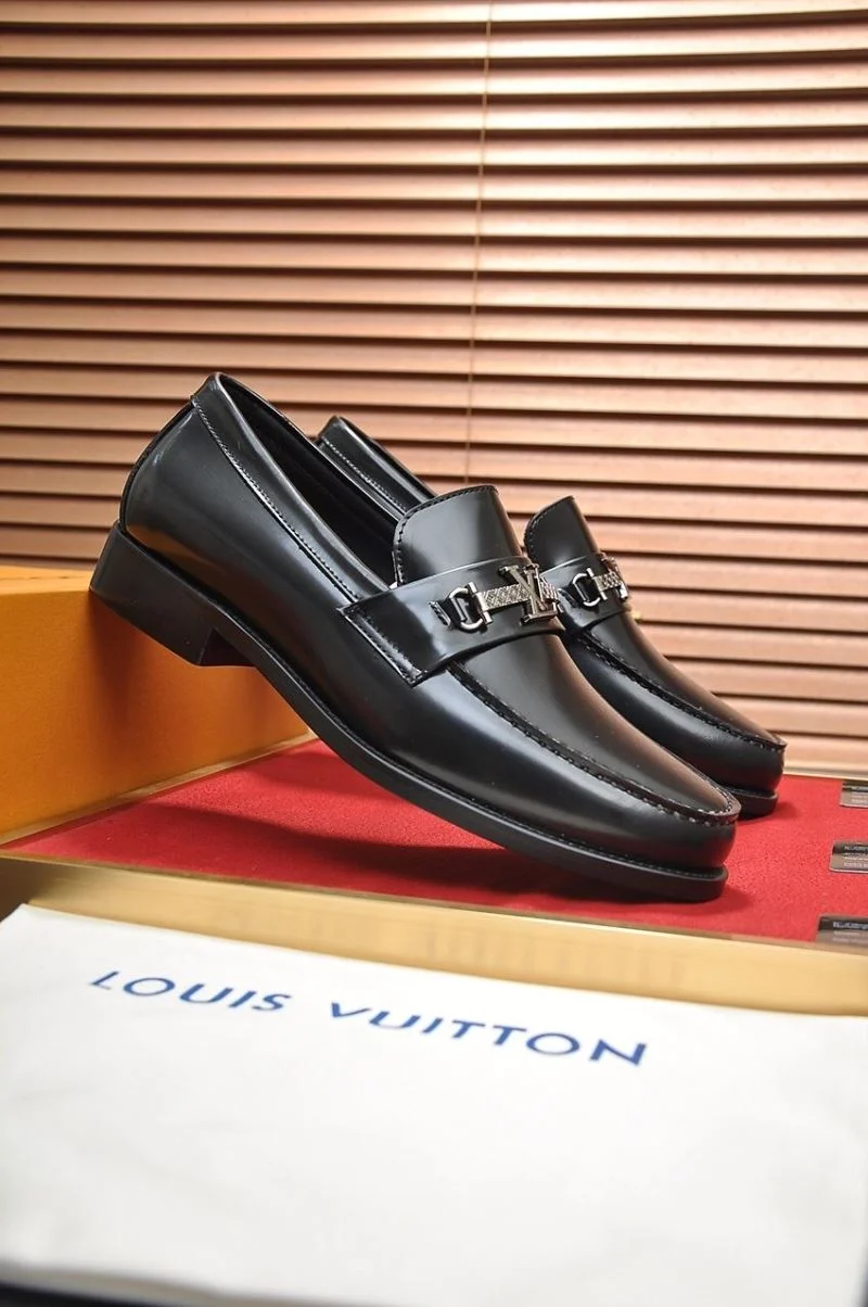 Louis Vuitton Business Shoes Sustainable 33113