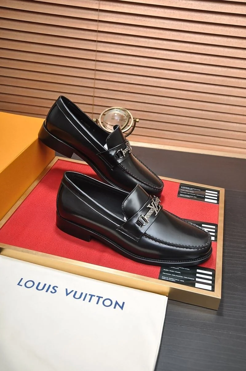 Louis Vuitton Business Shoes Sustainable 33113