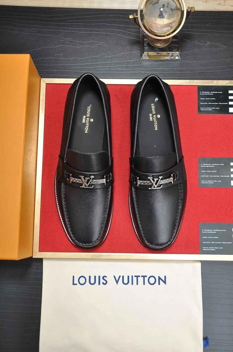 Reliable Louis Vuitton Business Shoes 33110