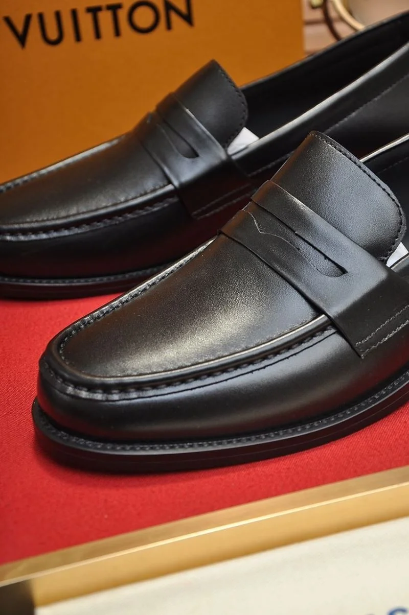 Louis Vuitton Business Shoes SmoothTexture 33108