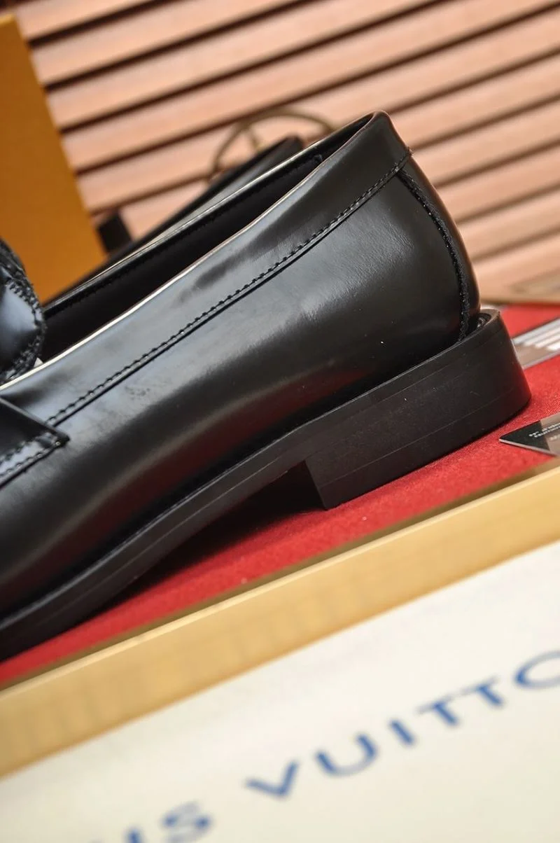 Louis Vuitton Business Shoes Soft 33089
