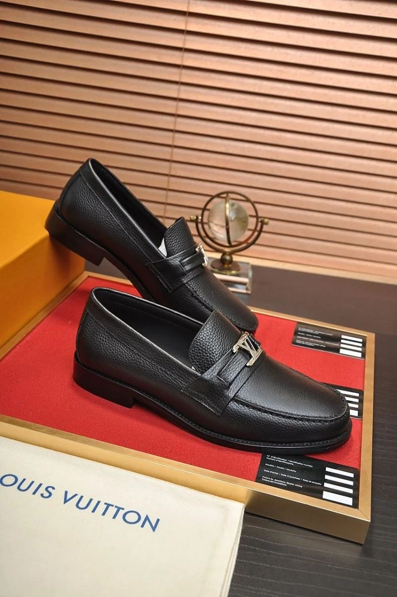 SmoothTexture Louis Vuitton Business Shoes 33085