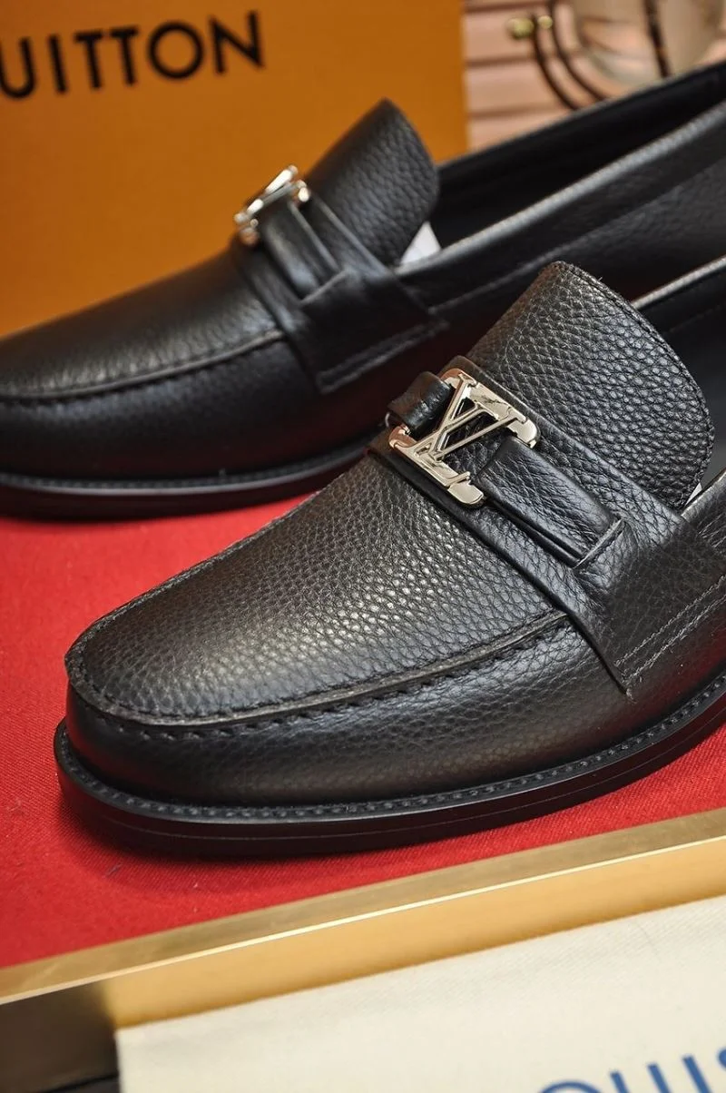 SmoothTexture Louis Vuitton Business Shoes 33085