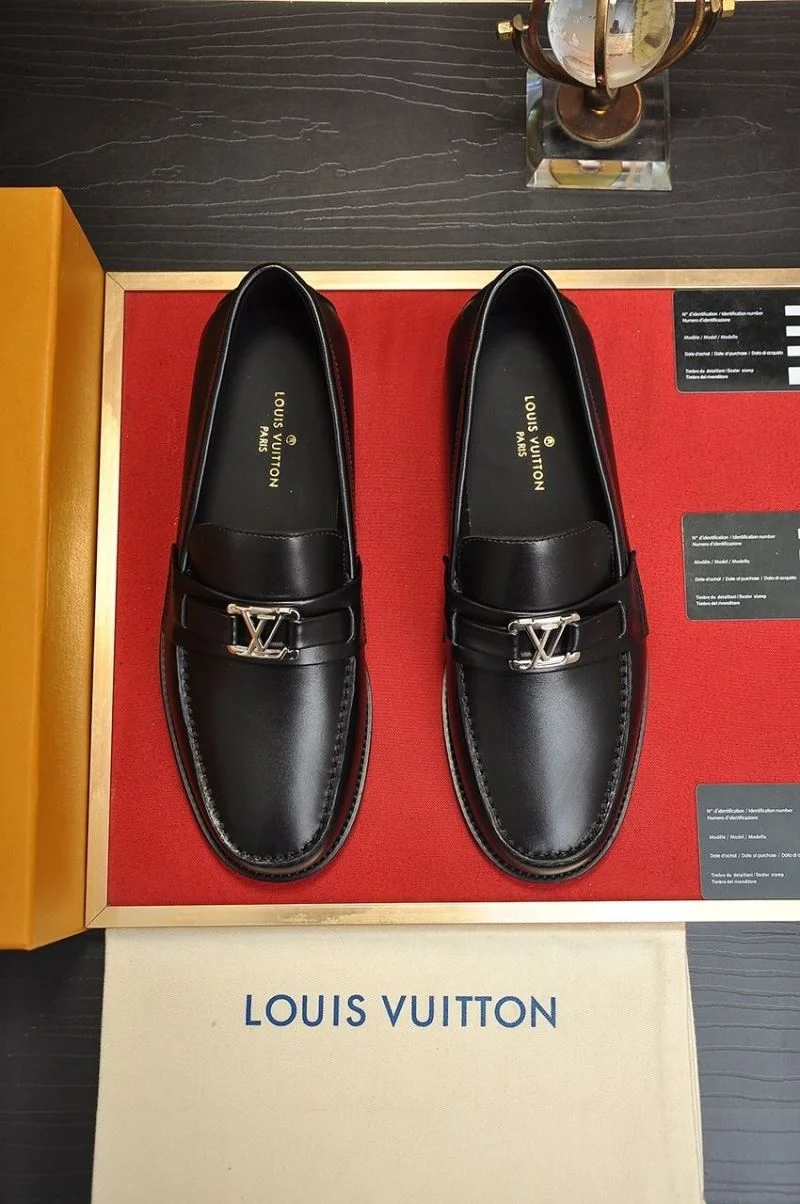 Louis Vuitton Business Shoes Chic 33109