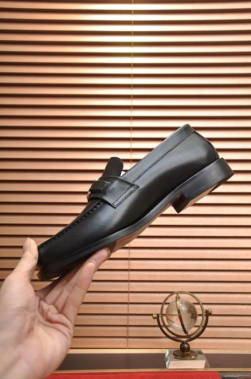 Louis Vuitton Business Shoes Chic 33109