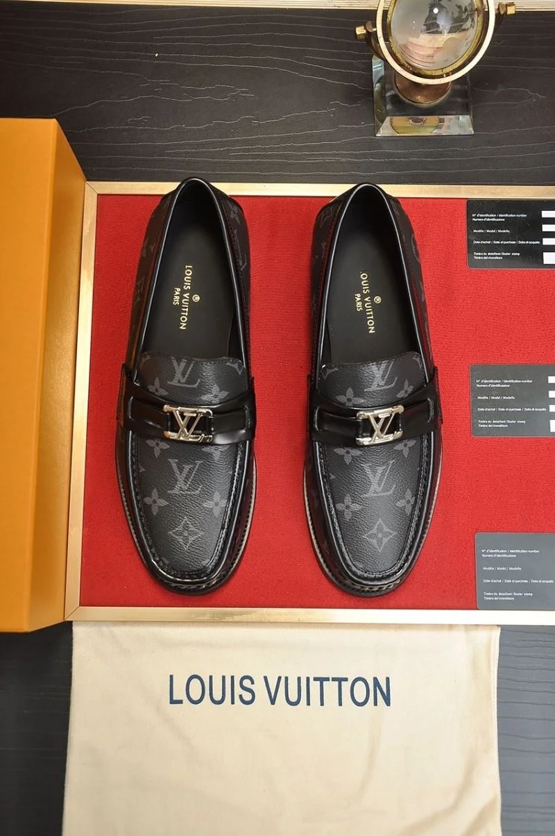 Breathable Louis Vuitton Business Shoes 33097