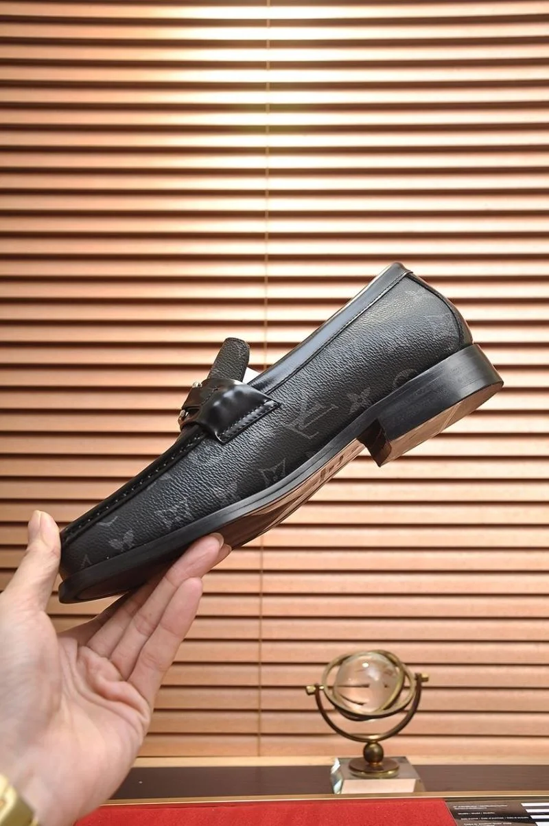 Breathable Louis Vuitton Business Shoes 33097