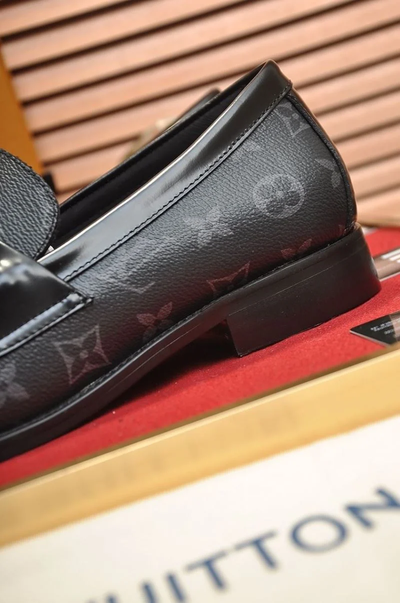 Breathable Louis Vuitton Business Shoes 33097