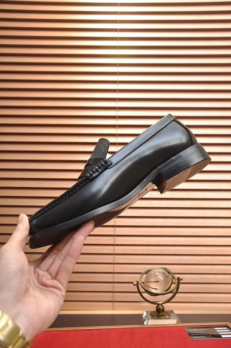 FashionForward Louis Vuitton Business Shoes 33103