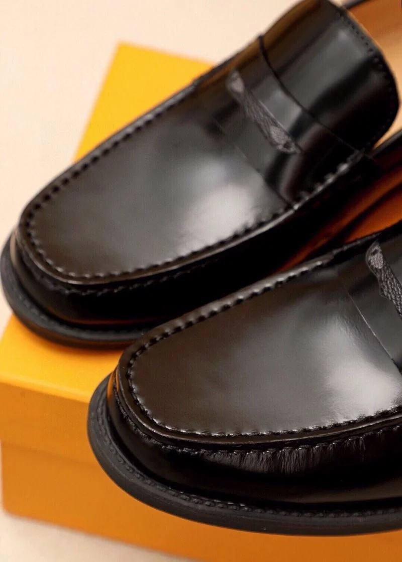 Upgraded Louis Vuitton Business Shoes 33074