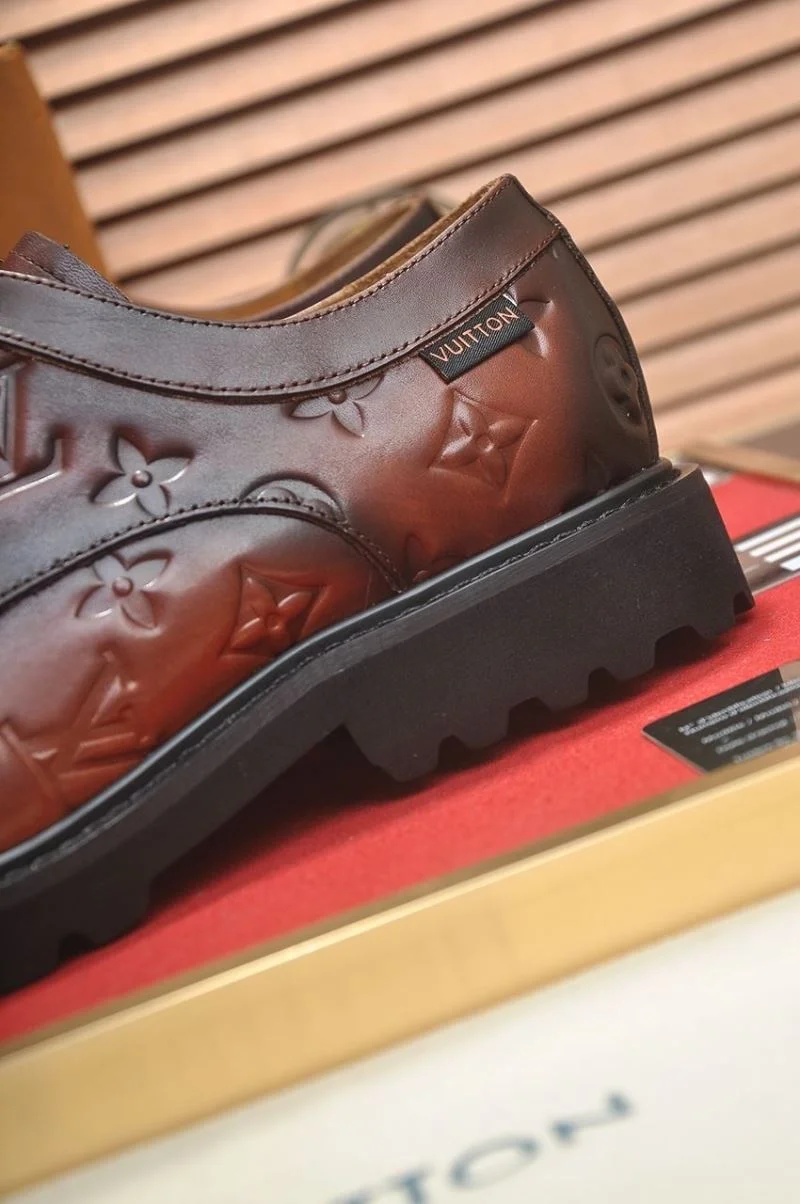 Louis Vuitton Business Shoes Fashionable 33081