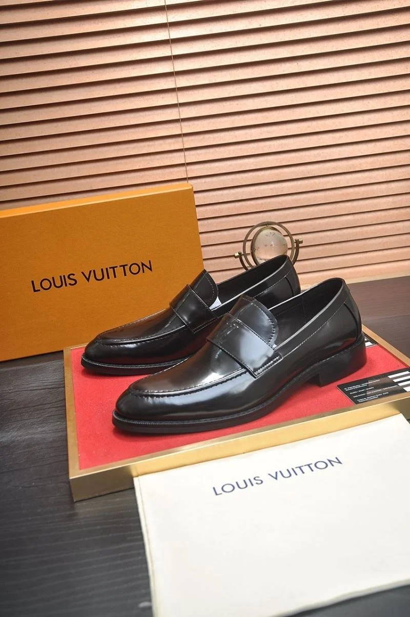 Louis Vuitton Business Shoes Versatile 33071