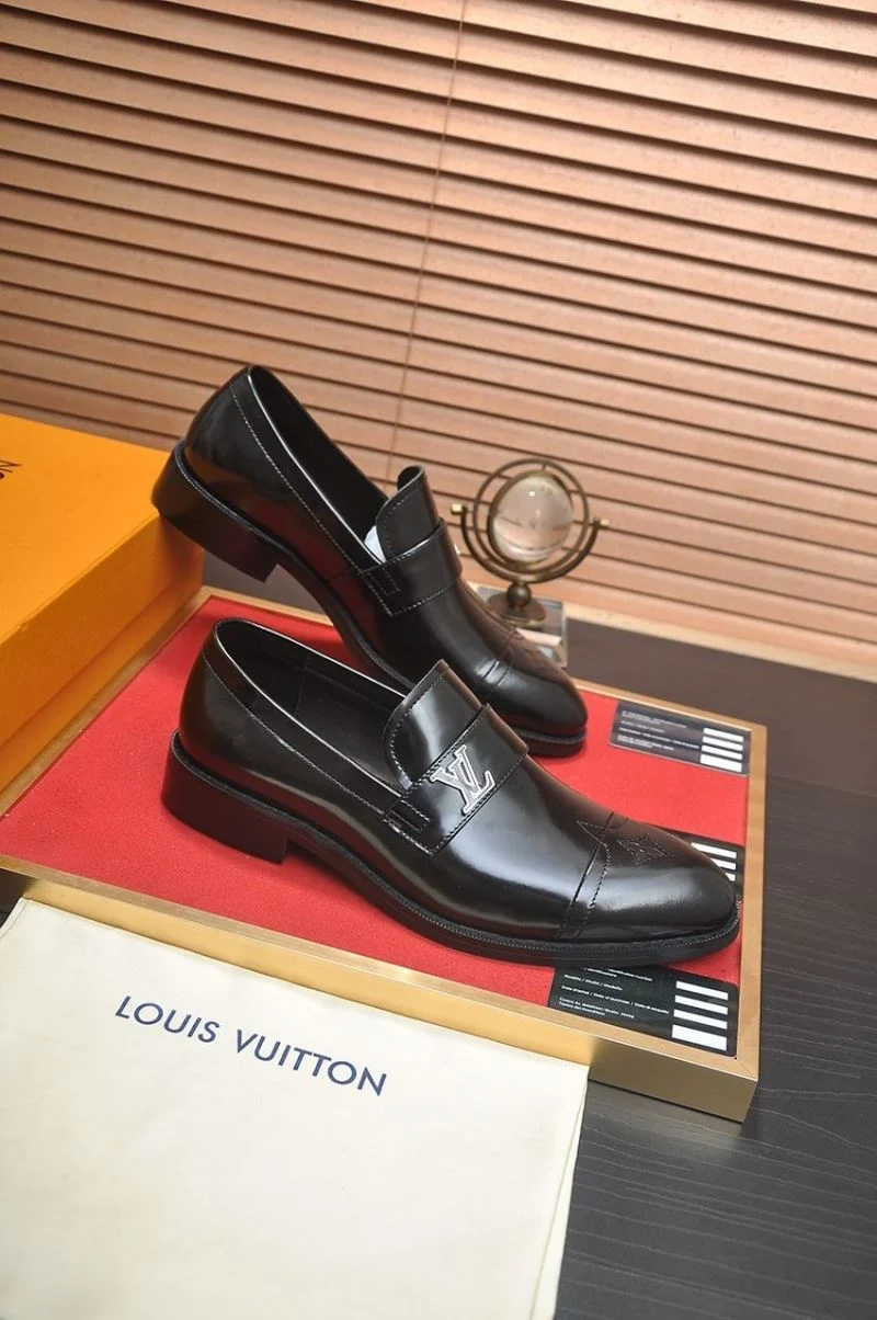 Sporty Louis Vuitton Business Shoes 33070