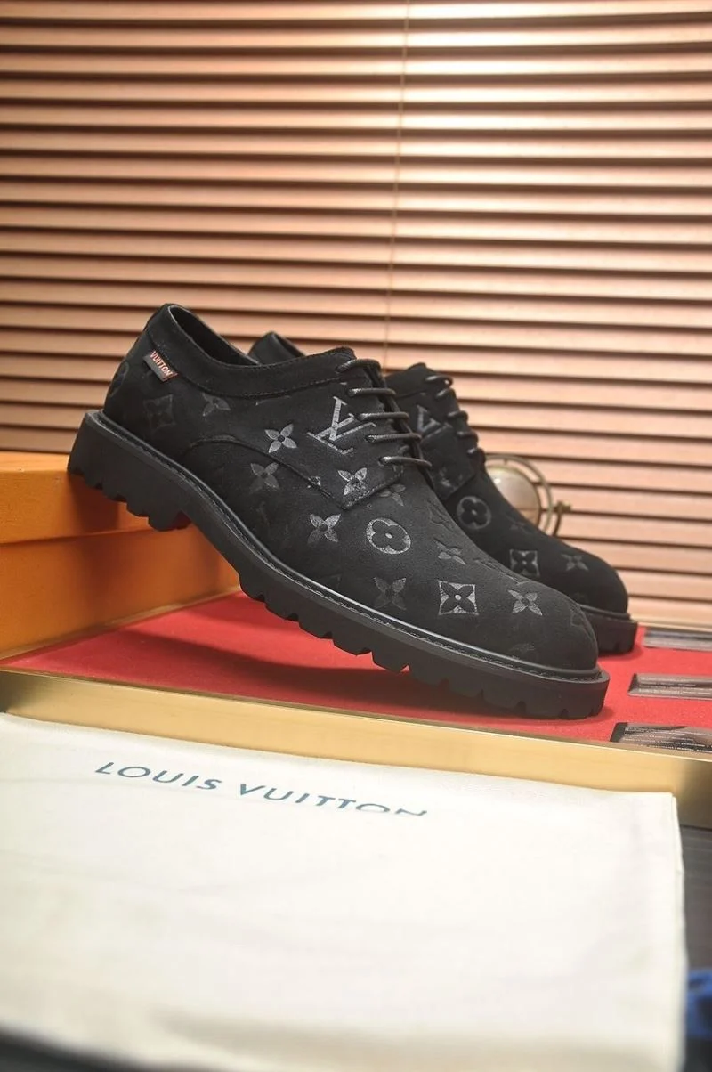 TechFriendly Louis Vuitton Business Shoes 33066