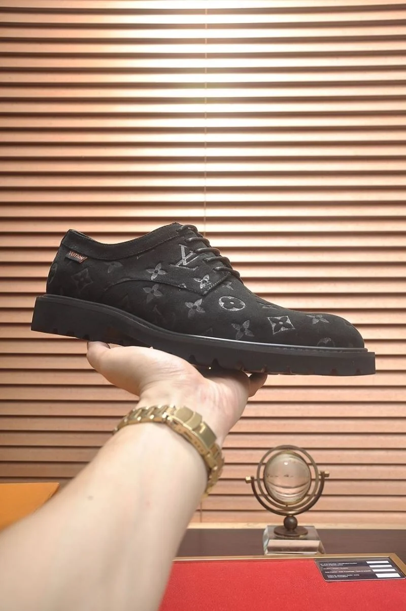 TechFriendly Louis Vuitton Business Shoes 33066