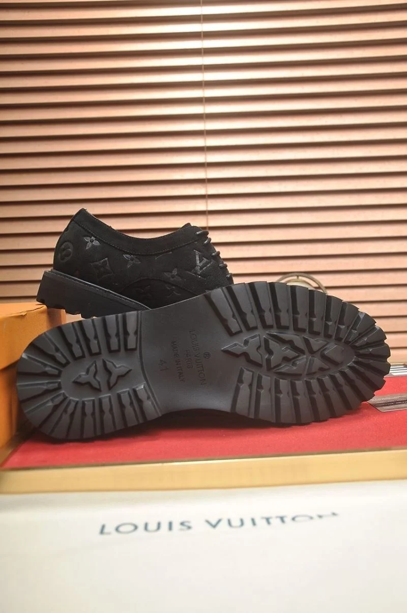 TechFriendly Louis Vuitton Business Shoes 33066