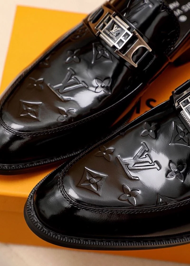 FlexibleFit Louis Vuitton Business Shoes 33057