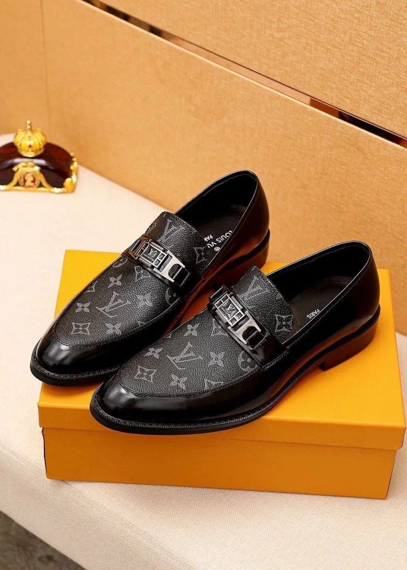 Louis Vuitton Business Shoes Vibrant 33040