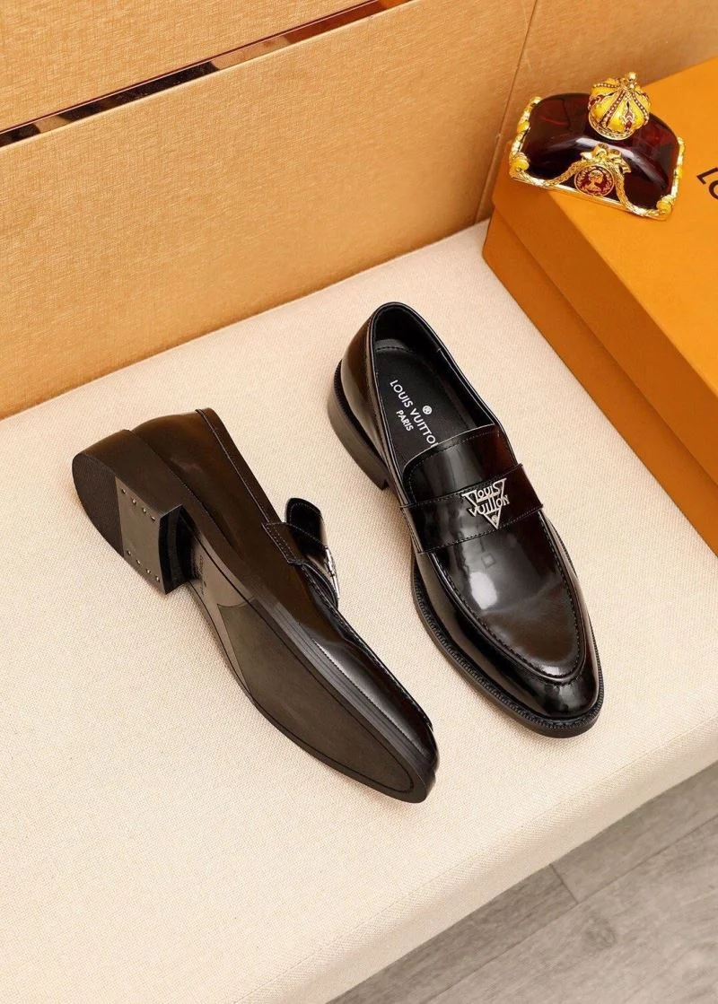 Timeless Louis Vuitton Business Shoes 33044