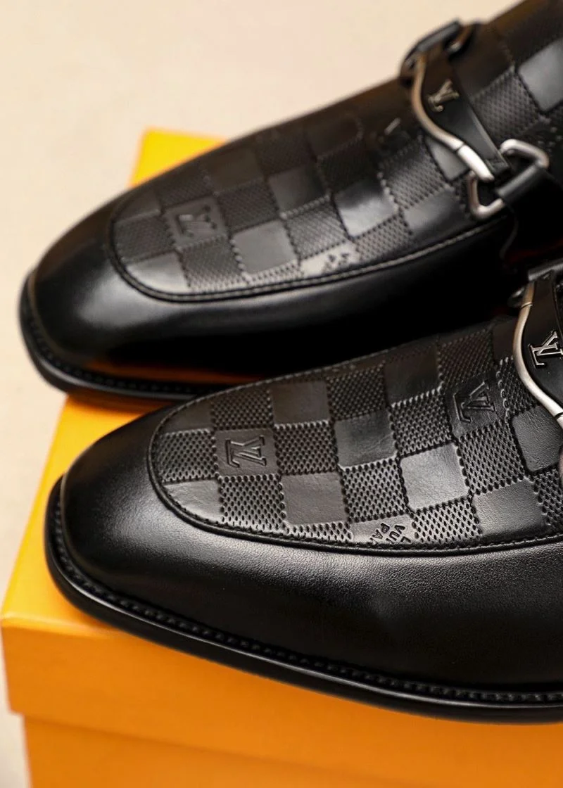 Louis Vuitton Business Shoes Unisex 33033