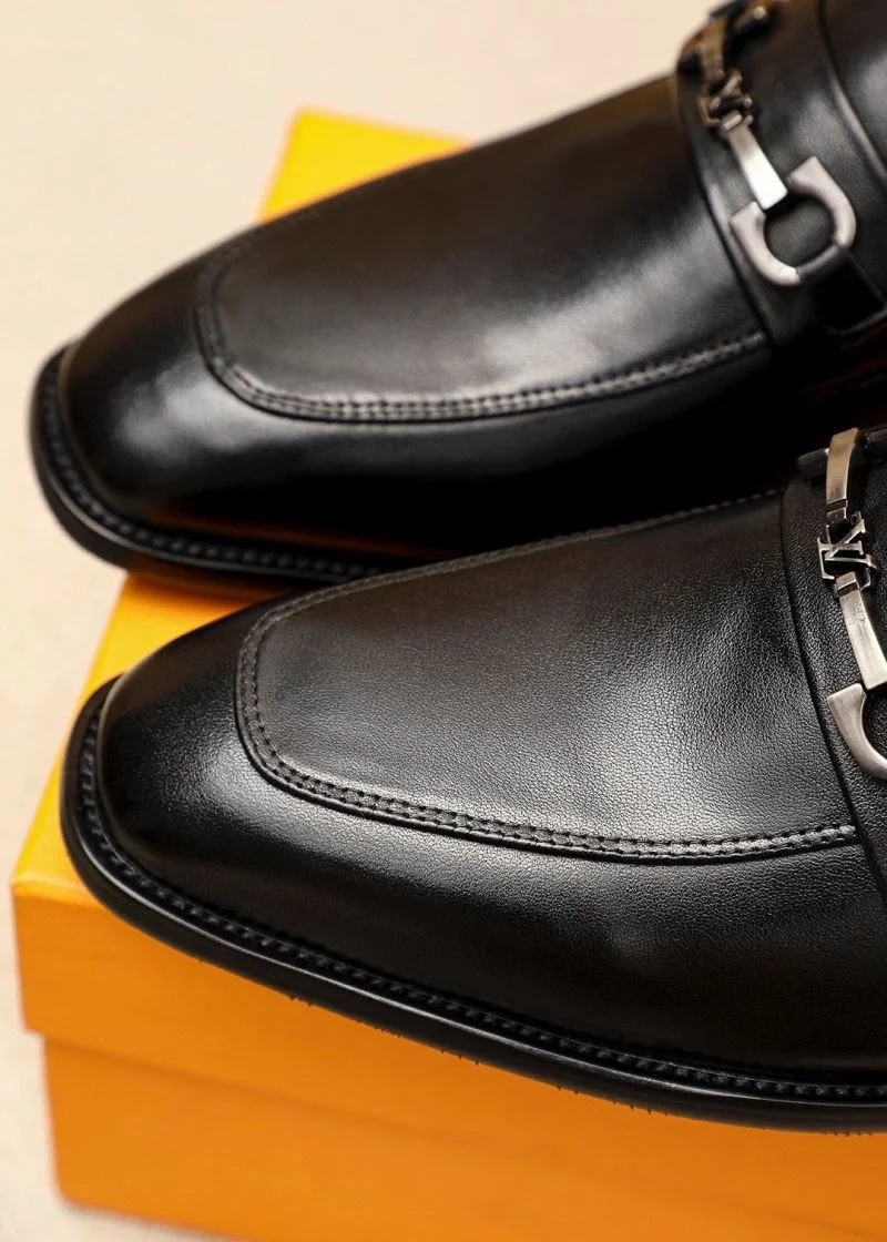 Louis Vuitton Business Shoes Minimalist 33032