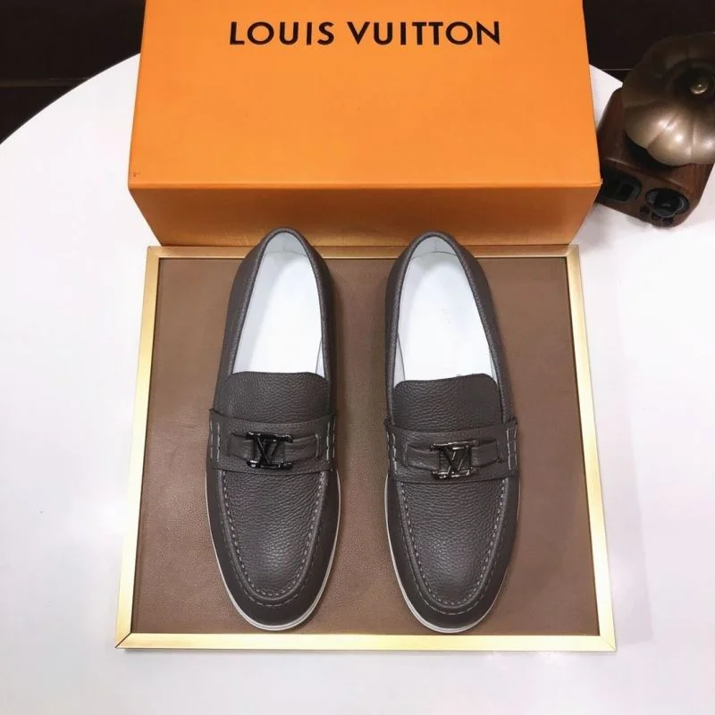 Louis Vuitton Business Shoes StreetReady 33026