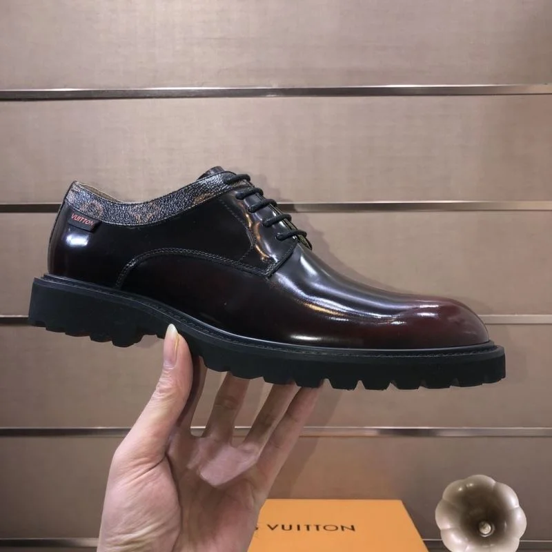 MoistureWicking Louis Vuitton Business Shoes 33022