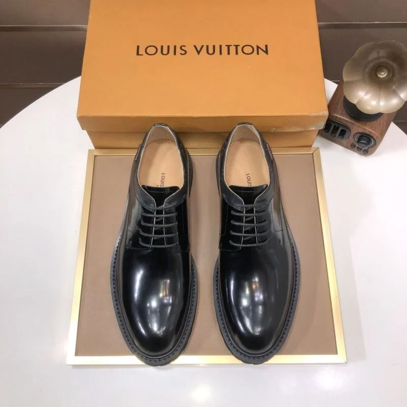 Louis Vuitton Business Shoes Sustainable 33001