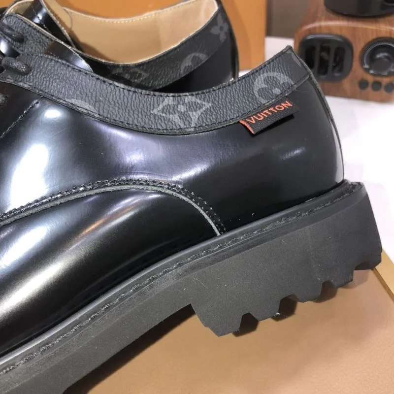 Louis Vuitton Business Shoes Sustainable 33001