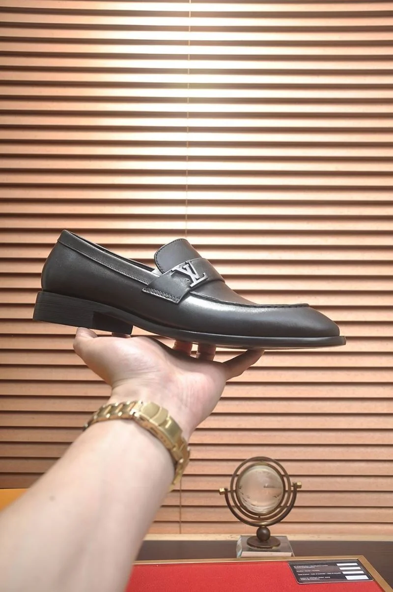 Louis Vuitton Business Shoes MultiPurpose 33012