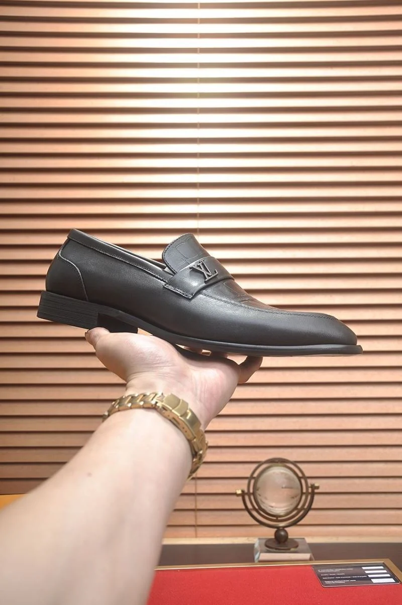 Louis Vuitton Business Shoes AllSeason 33005