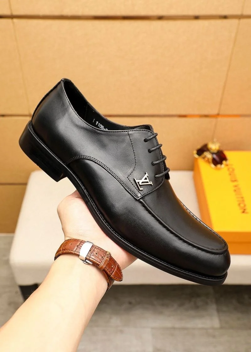 Louis Vuitton Business Shoes Compact 33002