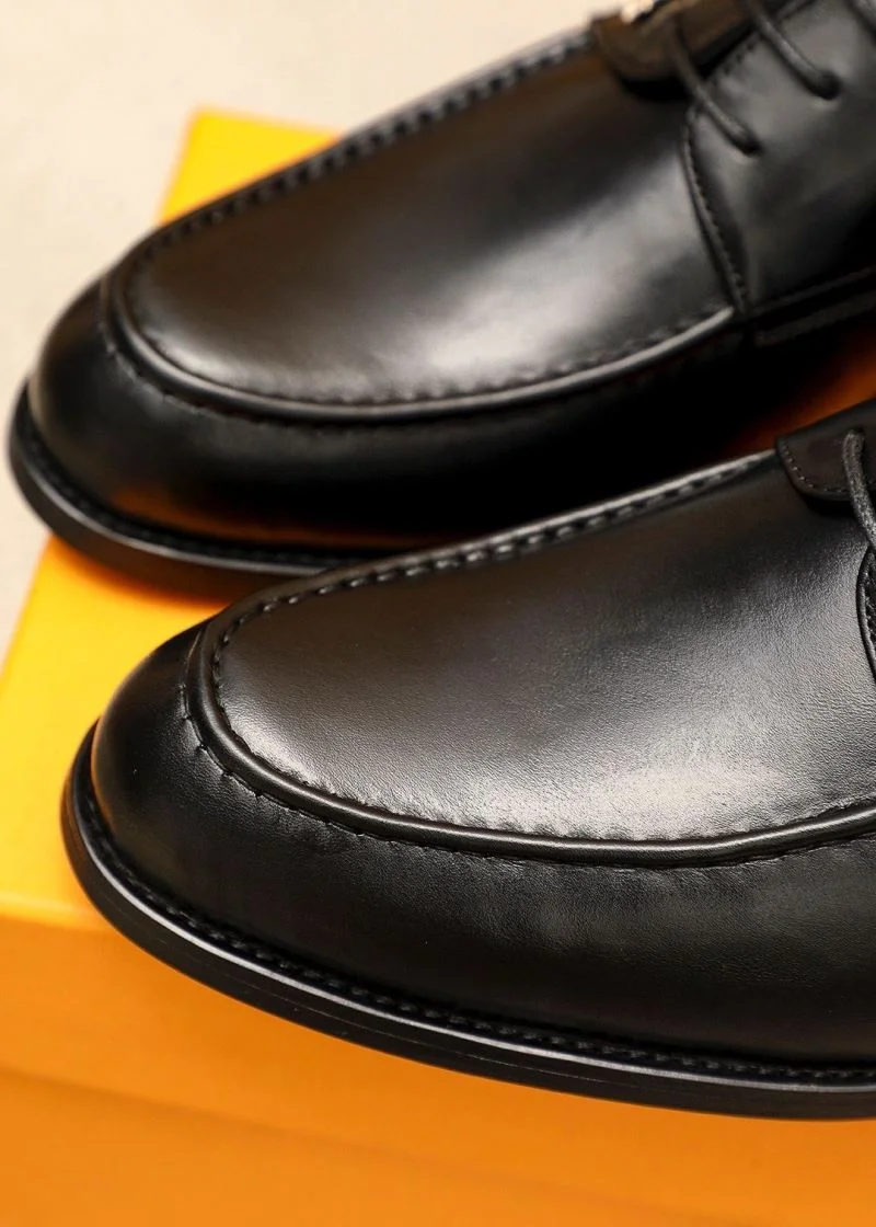 Louis Vuitton Business Shoes Compact 33002