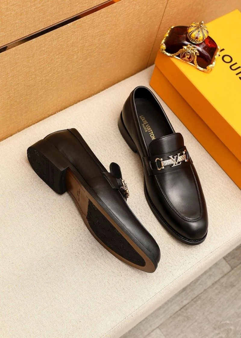 Louis Vuitton Business Shoes Minimalist 33008