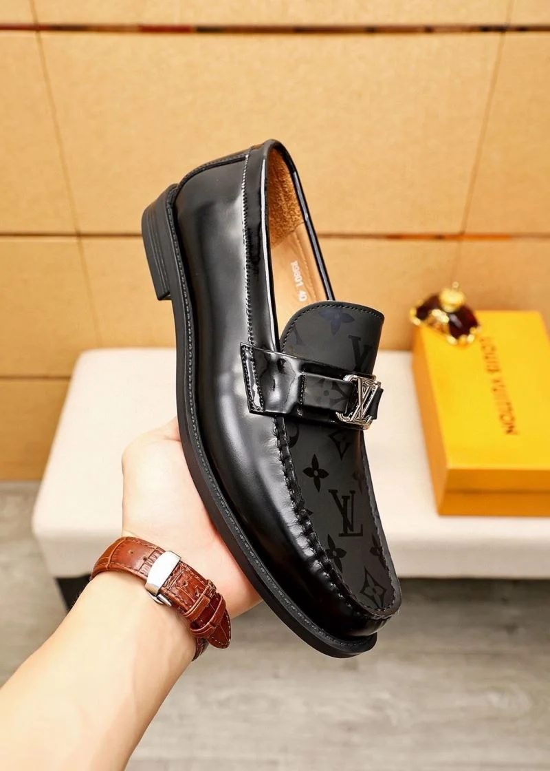 Sporty Louis Vuitton Business Shoes 33004