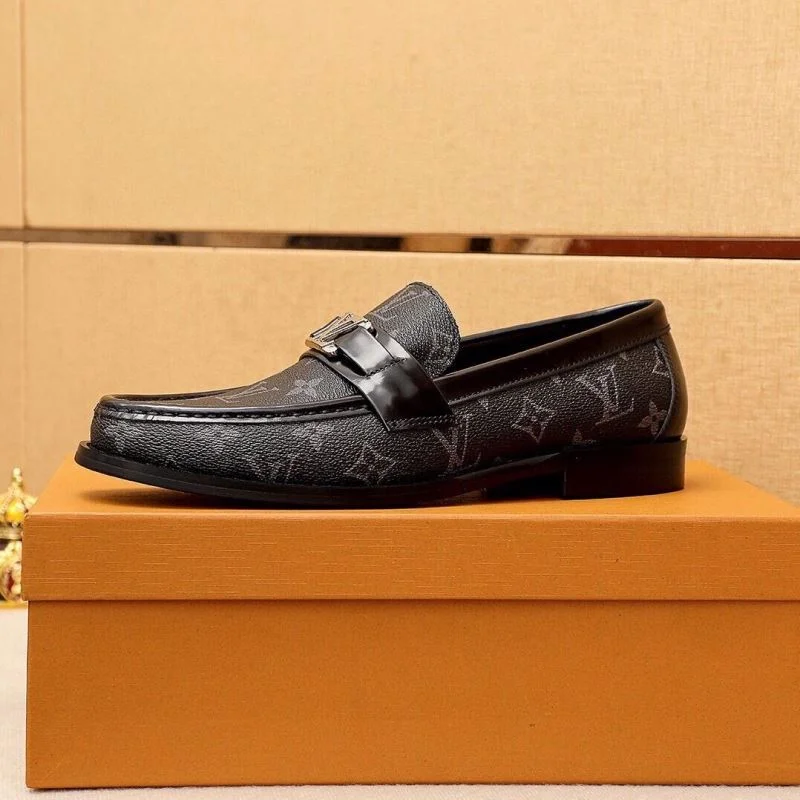 Louis Vuitton Business Shoes Bold 33013