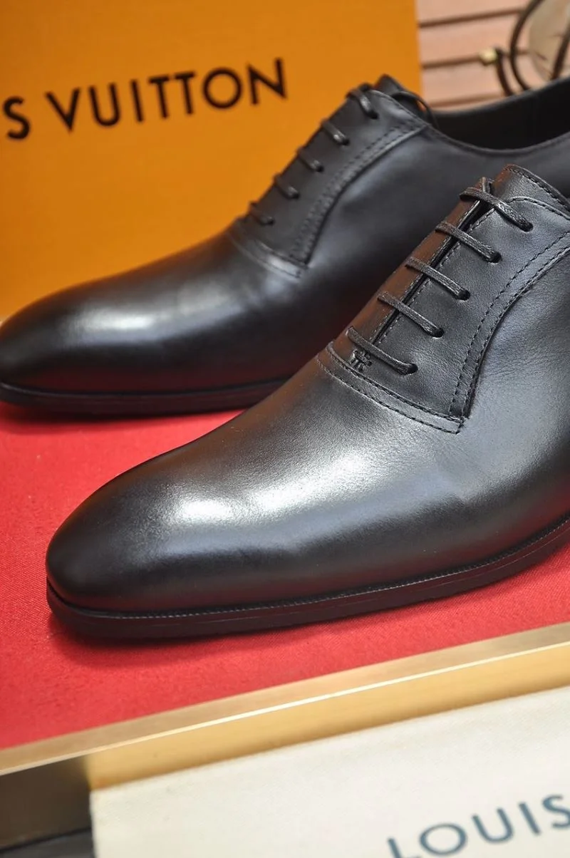 Lightweight Louis Vuitton Business Shoes 32984