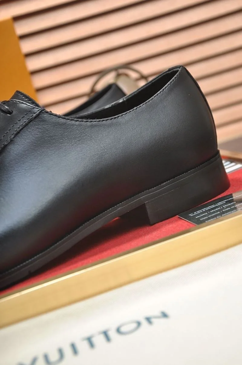 Lightweight Louis Vuitton Business Shoes 32984