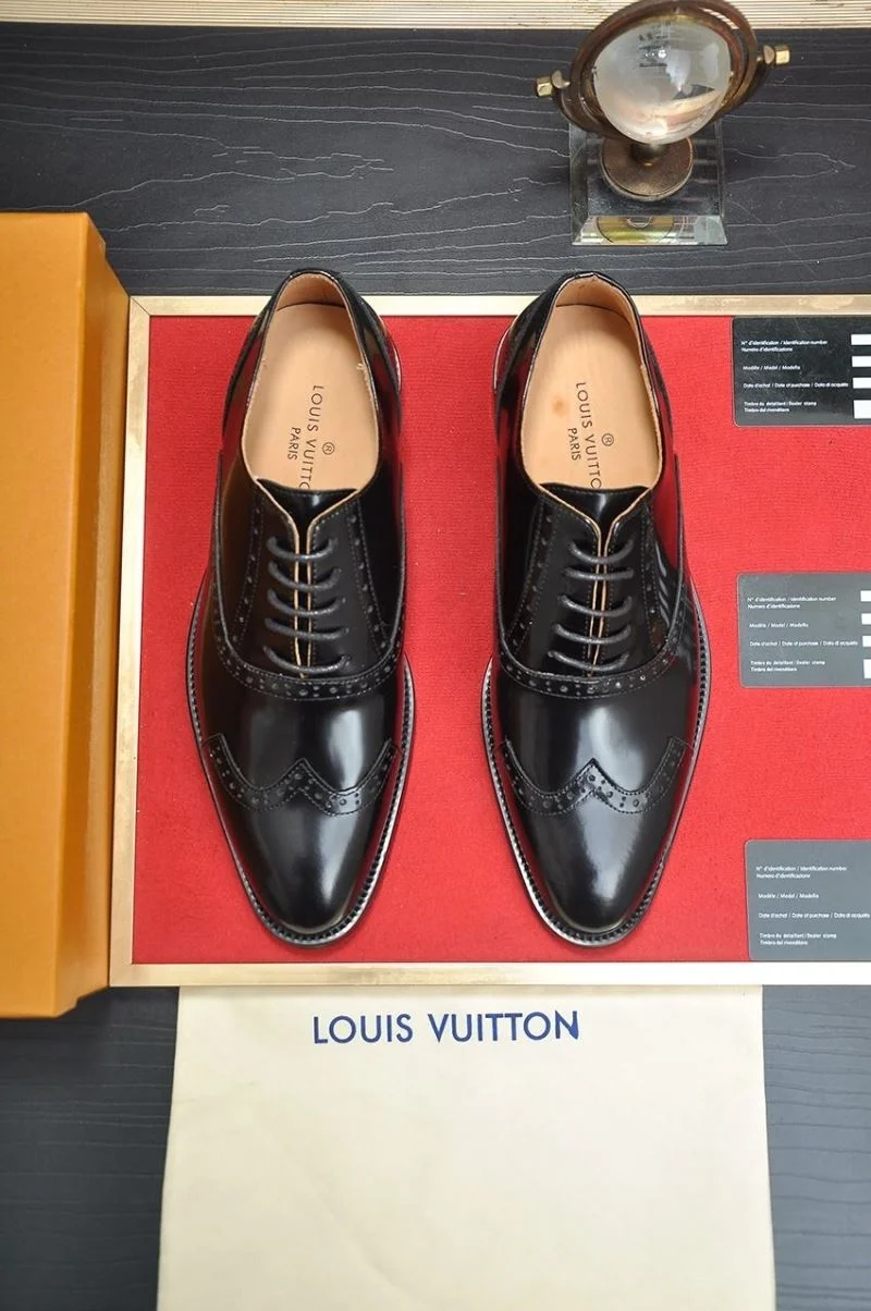 Seasonal Louis Vuitton Business Shoes 32986