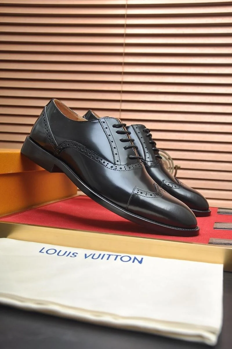 Seasonal Louis Vuitton Business Shoes 32986
