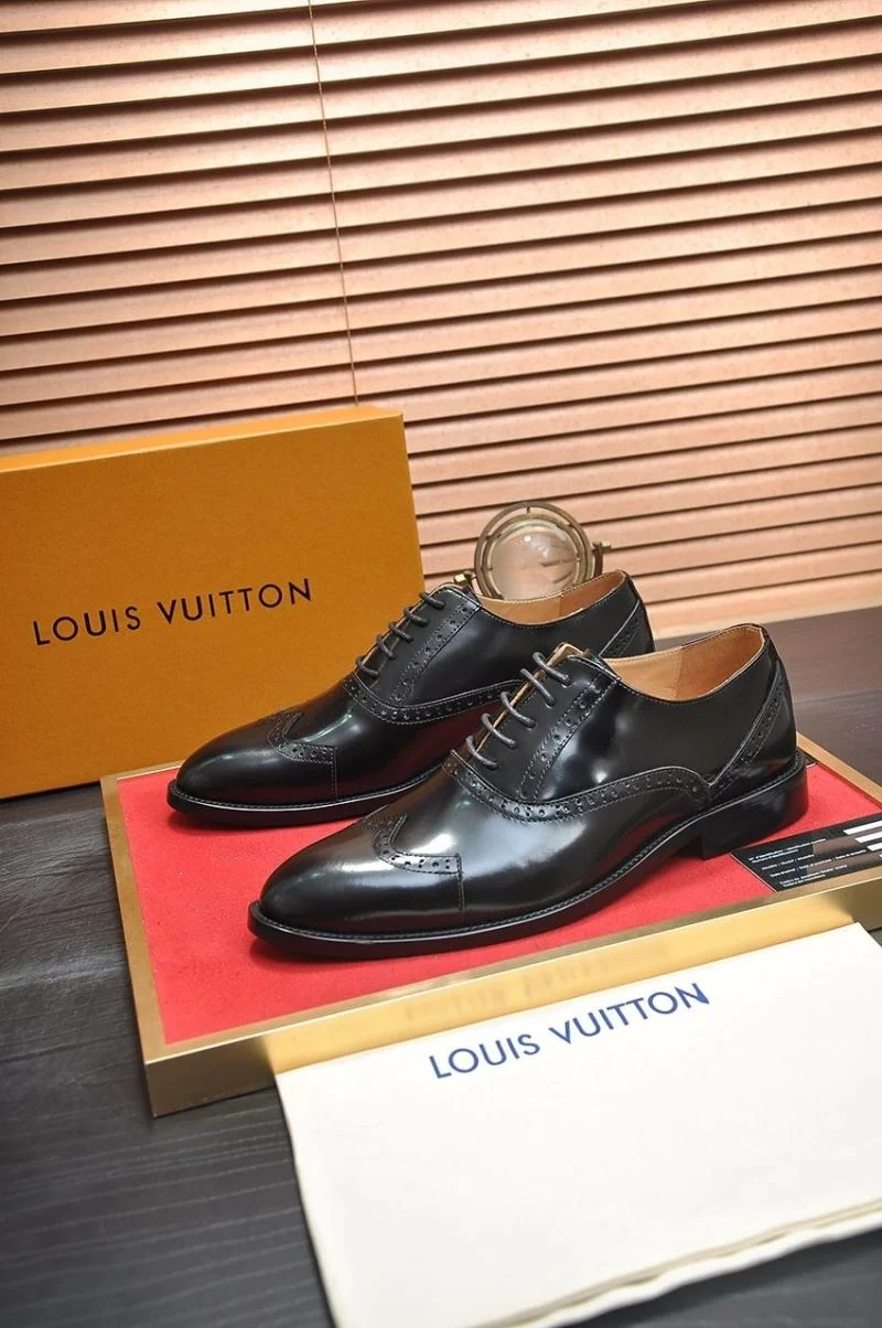 Seasonal Louis Vuitton Business Shoes 32986