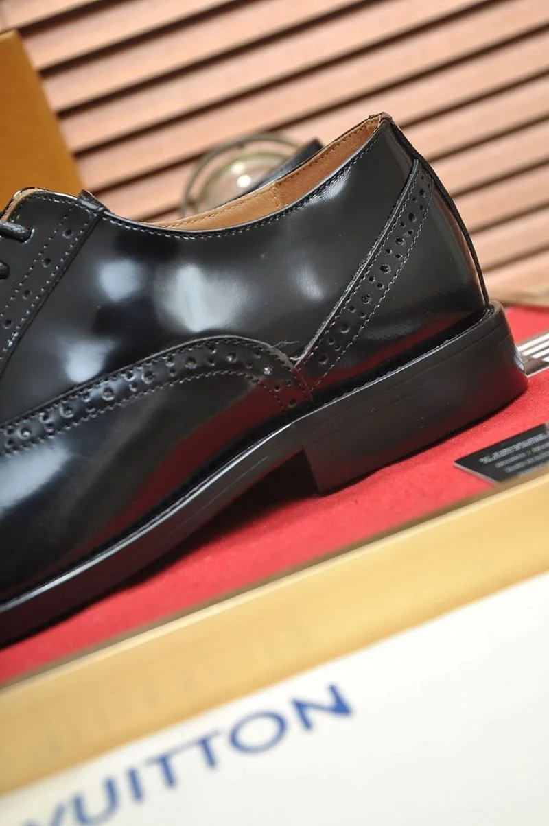 Seasonal Louis Vuitton Business Shoes 32986